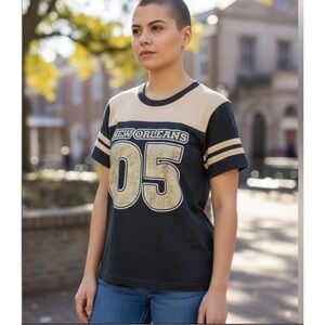 Urban Renewal New‎ Orleans Short Sleeve T-Shirt L